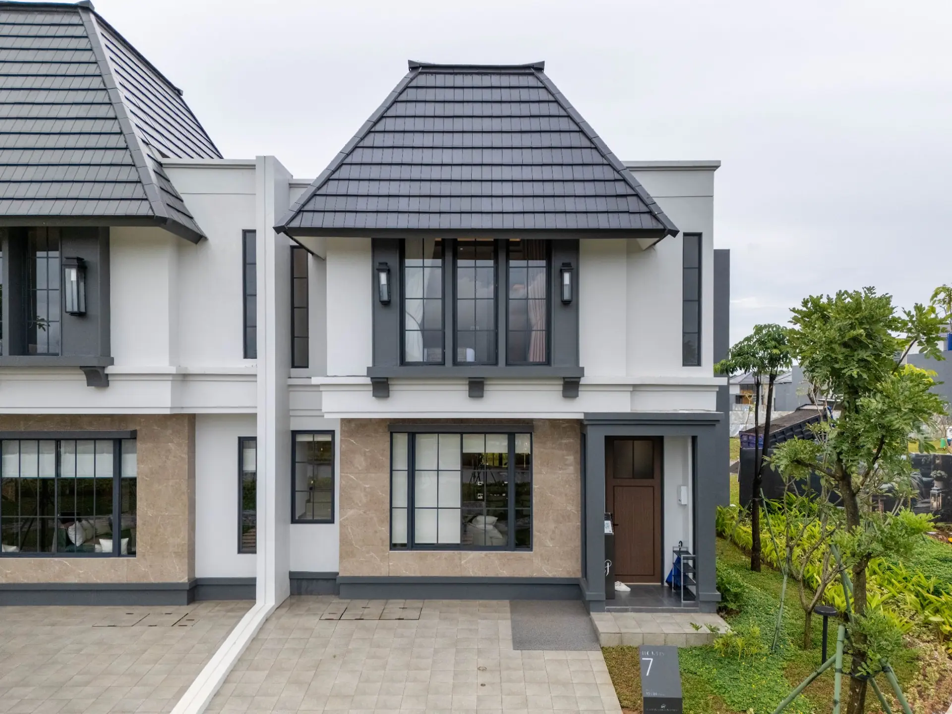 Fasad Rumah Hortis 7 CitraGarden Serpong